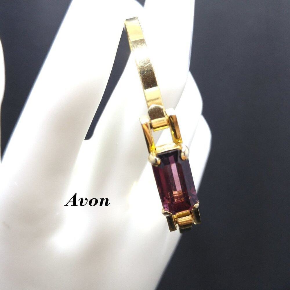 Vintage Avon Purple Faceted Glass Stone Gold Tone Hinged Bangle Bracelet 7"